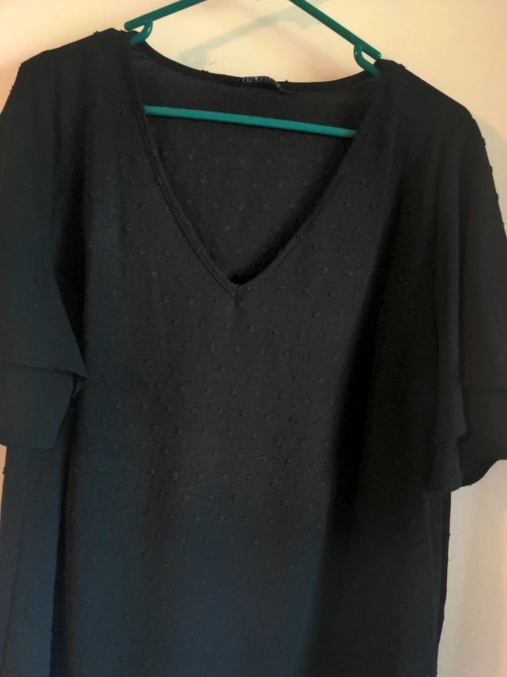 Black V-Neck Flutter Sleeve Women's Top - Picture 4 of 4